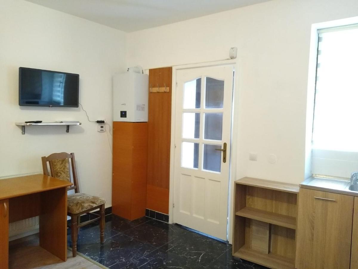 Garsoniera In Centru Apartamento Cluj-Napoca Exterior foto